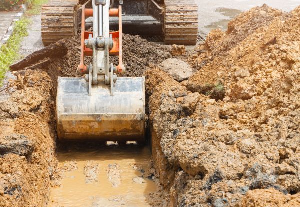 Water Line Digging in Eau Claire